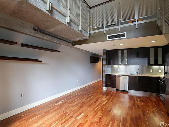 2nd image of 200 Brannan St APT 125