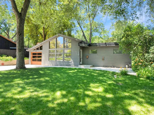 1269 North 85th STREET, Wauwatosa, WI 53226