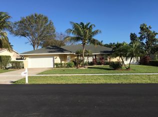 2737 Yarmouth Dr, Wellington, FL 33414