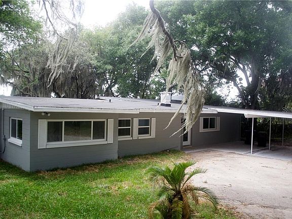 2nd image of 702 Lake Hiawassee Dr