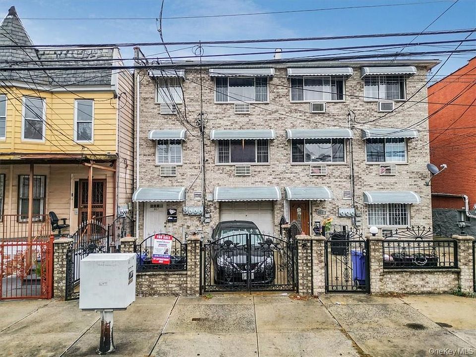 1st image of 931 E 216th Street