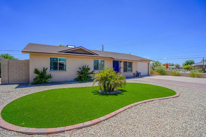 845 W Romo Jones St — Photo 1