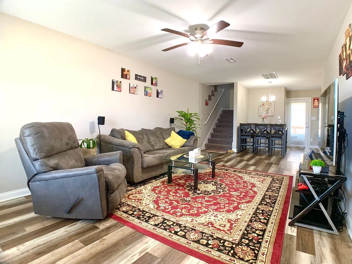 3094 Fort Sumter Dr — Photo 2