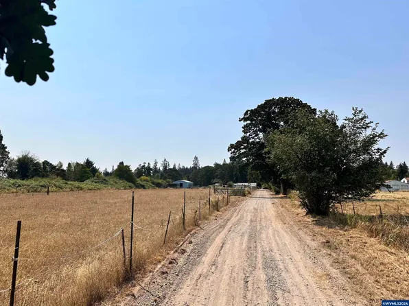 6254 Sparky Ln NE, Salem, OR 97317