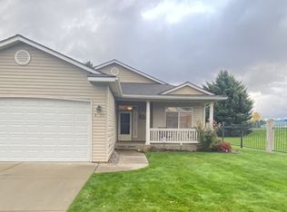 6122 N Harcourt Dr, Coeur D Alene, ID 83815