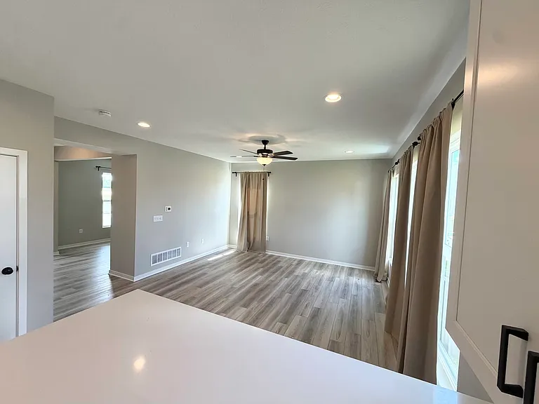 6243 Moberg Loop — Photo 5
