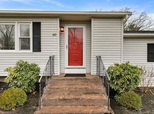 60 Cloudland Rd, North Haven, CT 06473