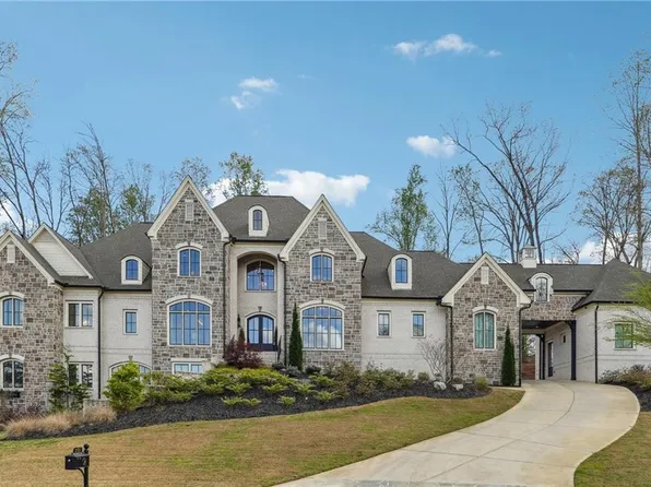 252 Traditions Dr, Alpharetta, GA 30004