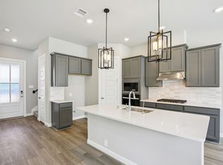 702 Topwater Trl, Kemah, TX 77565