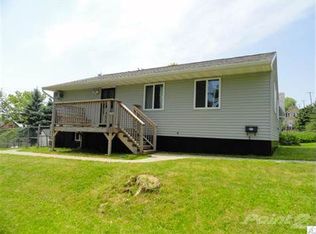 316 E 8th St, Duluth, MN 55805