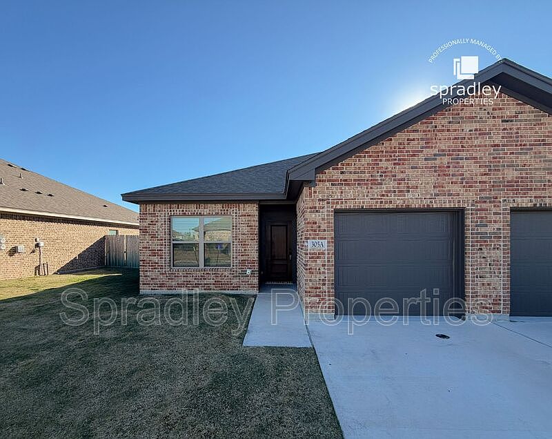 1st image of 305A Juniper Dr