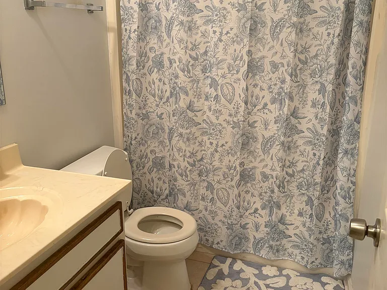 1820 Seay Ct — Photo 6