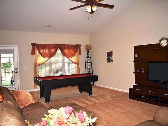 4th image of 5509 Hardie Farm Dr