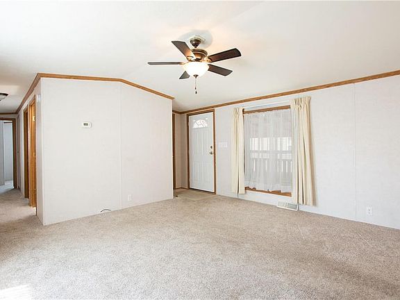 3rd image of 441 Sherwood Ave