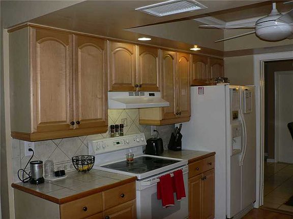 2nd image of 6831 SW 8th Ct