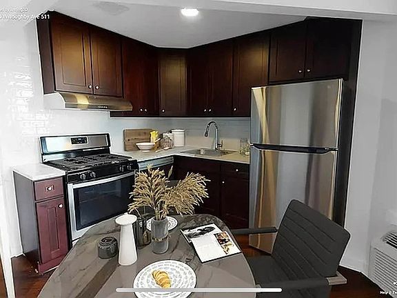 2nd image of 874 Willoughby Ave #406