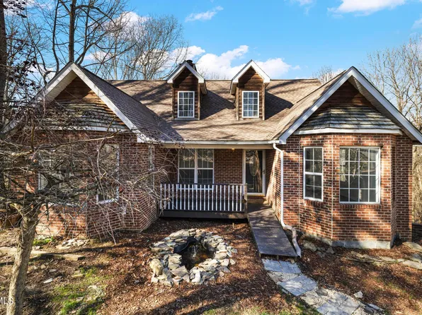 706 Stuffle St, Kingsport, TN 37660