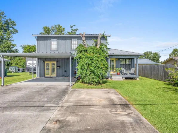 2215 Pitre St, Westlake, LA 70669