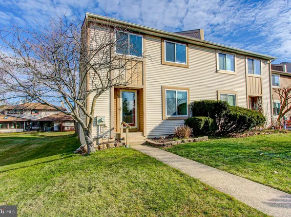 45 Cartlane Cir, Chalfont, PA 18914