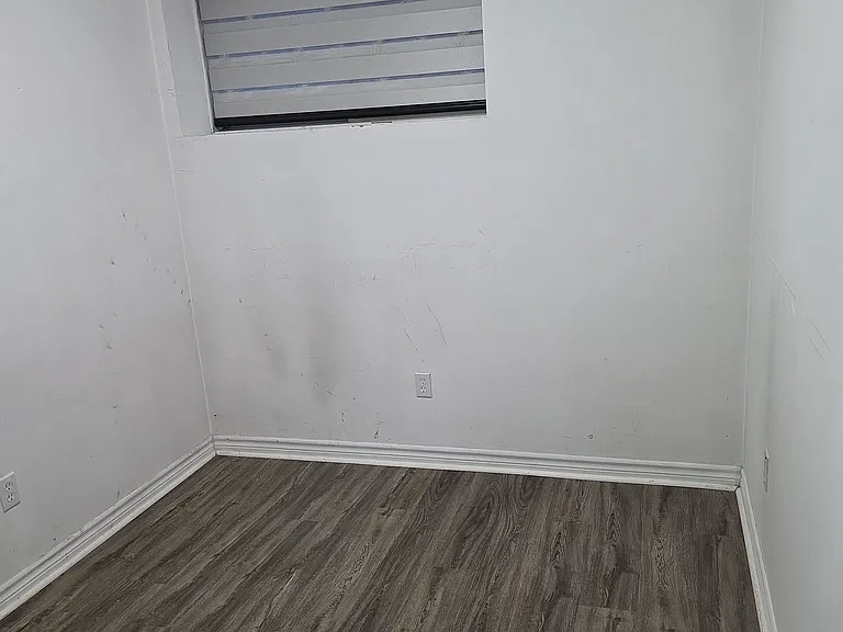 84 Alfonso Cres E #BASEMENT — Photo 3