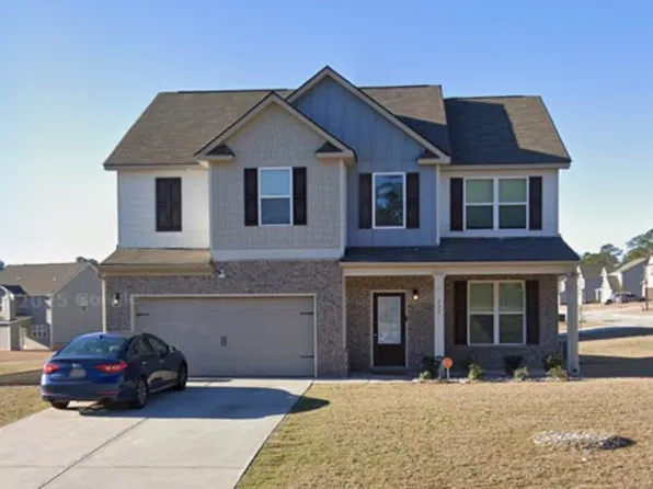 225 Sophie Cir, Locust Grove, GA 30248