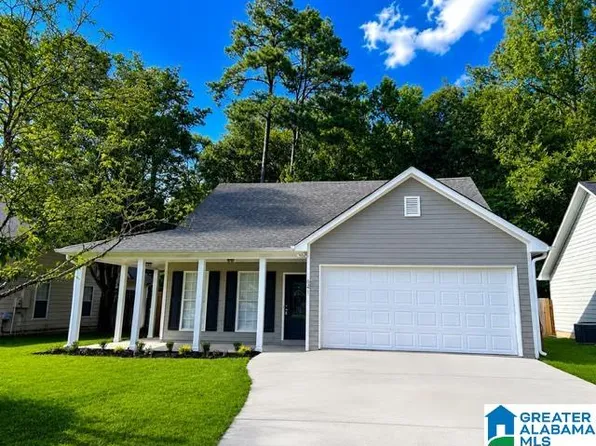 641 Meriweather Dr, Calera, AL 35040