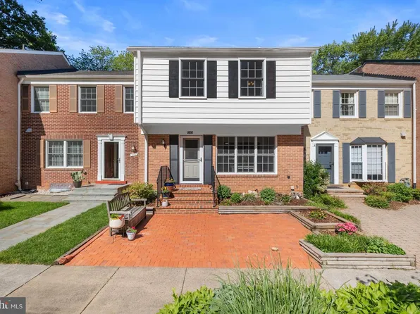 5510 Conistone Ct, Burke, VA 22015