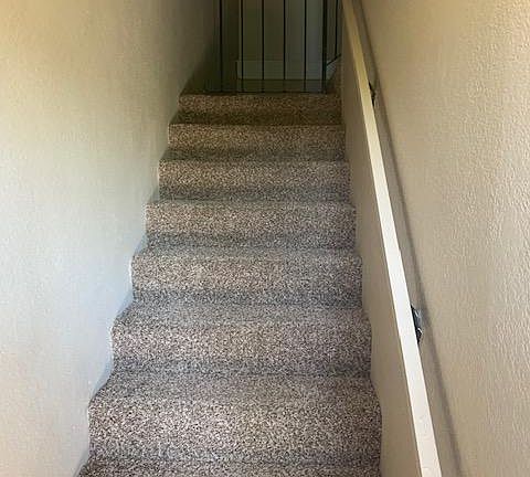 4th image of 1036 S Central Ave #6