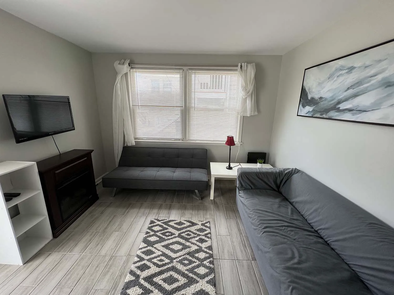 2 bed, $1,250 — Photo 2