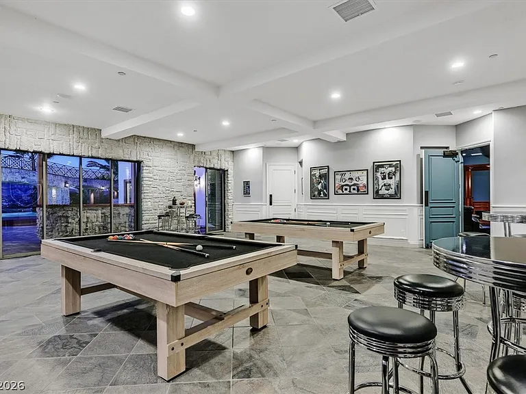 8 Rue Mediterra Dr — Photo 46