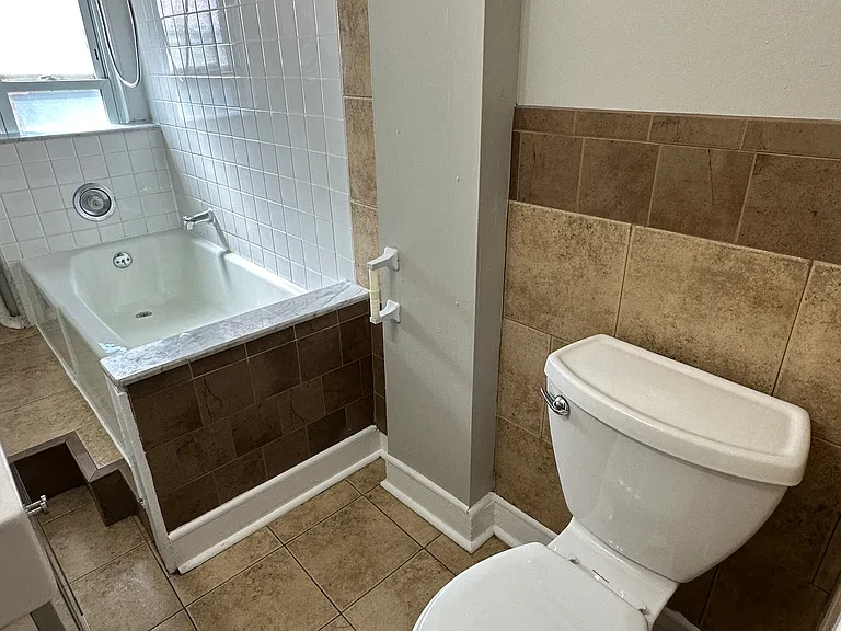 64 Stanley St #3C — Photo 6