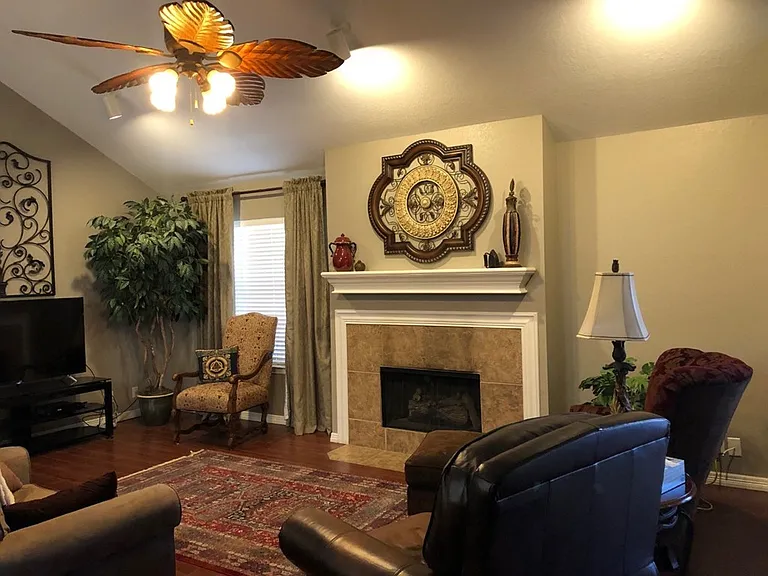 3512 Shell Ave — Photo 4