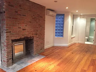 Rented by Places NYC