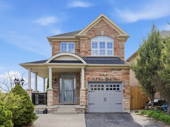 243 Venice Gate Dr, Vaughan, ON L4H 0G1
