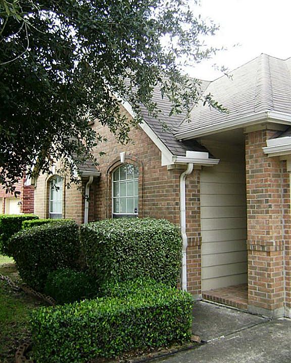 1st image of 6018 Forest Plaza Ct