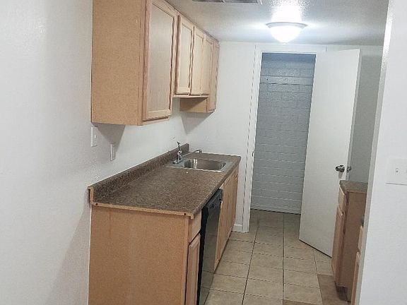 4th image of 4262 N 68th Ave