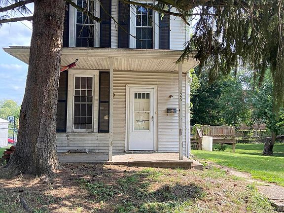 2nd image of 126 Mead St