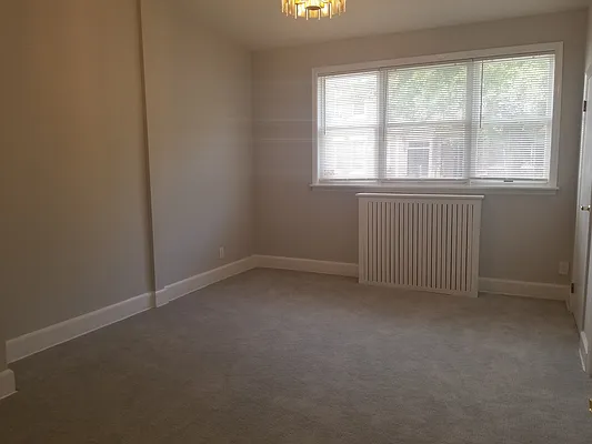 Rented by Metropolis International Realty Inc. | media 34