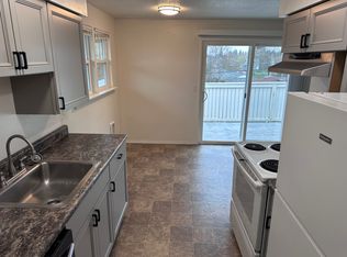 815 Harrison St APT 2, Oregon City, OR