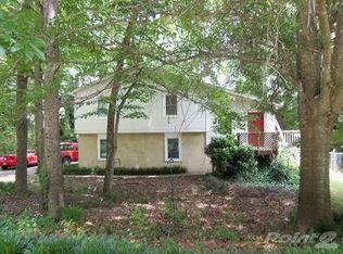 2766 Timber Valley Dr, Douglasville, GA 30135
