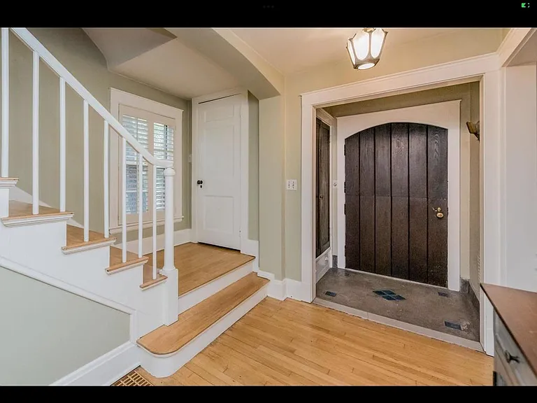 Ridgeway St — Photo 14