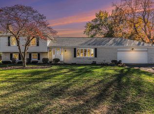 3009 E Lake Dr S, Elkhart, IN 46514