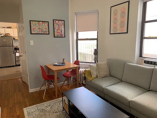 Rented by Living New York | media 8