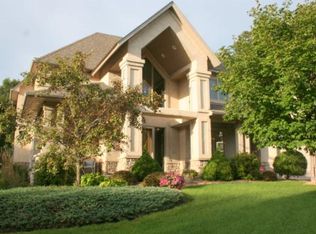 1487 Pinetree Trl, Eagan, MN 55122