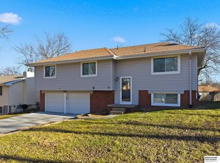 13305 S 20th Ave, Bellevue, NE 68123