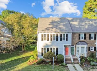 8338 Wycombe Ln, Raleigh, NC 27615