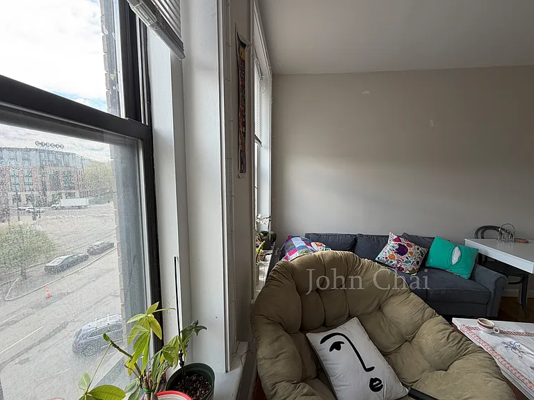 1932 Beacon St #4 — Photo 5