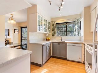 241 Quail Run Ct, Del Rey Oaks, CA 93940