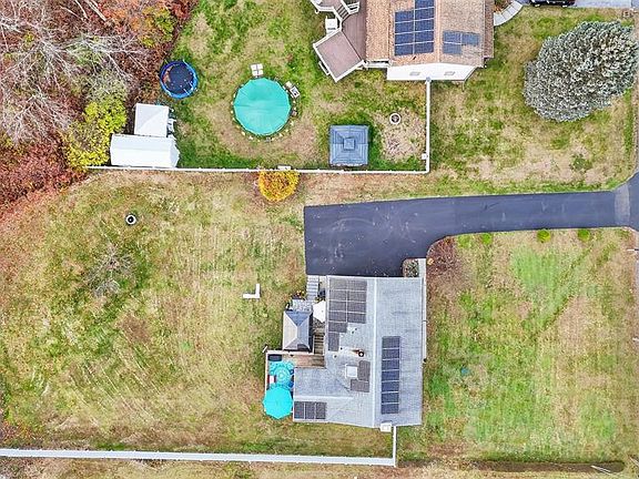 4th image of 91 Velie Road