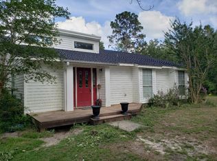 1038 Spikes Rd, Southport, FL 32409
